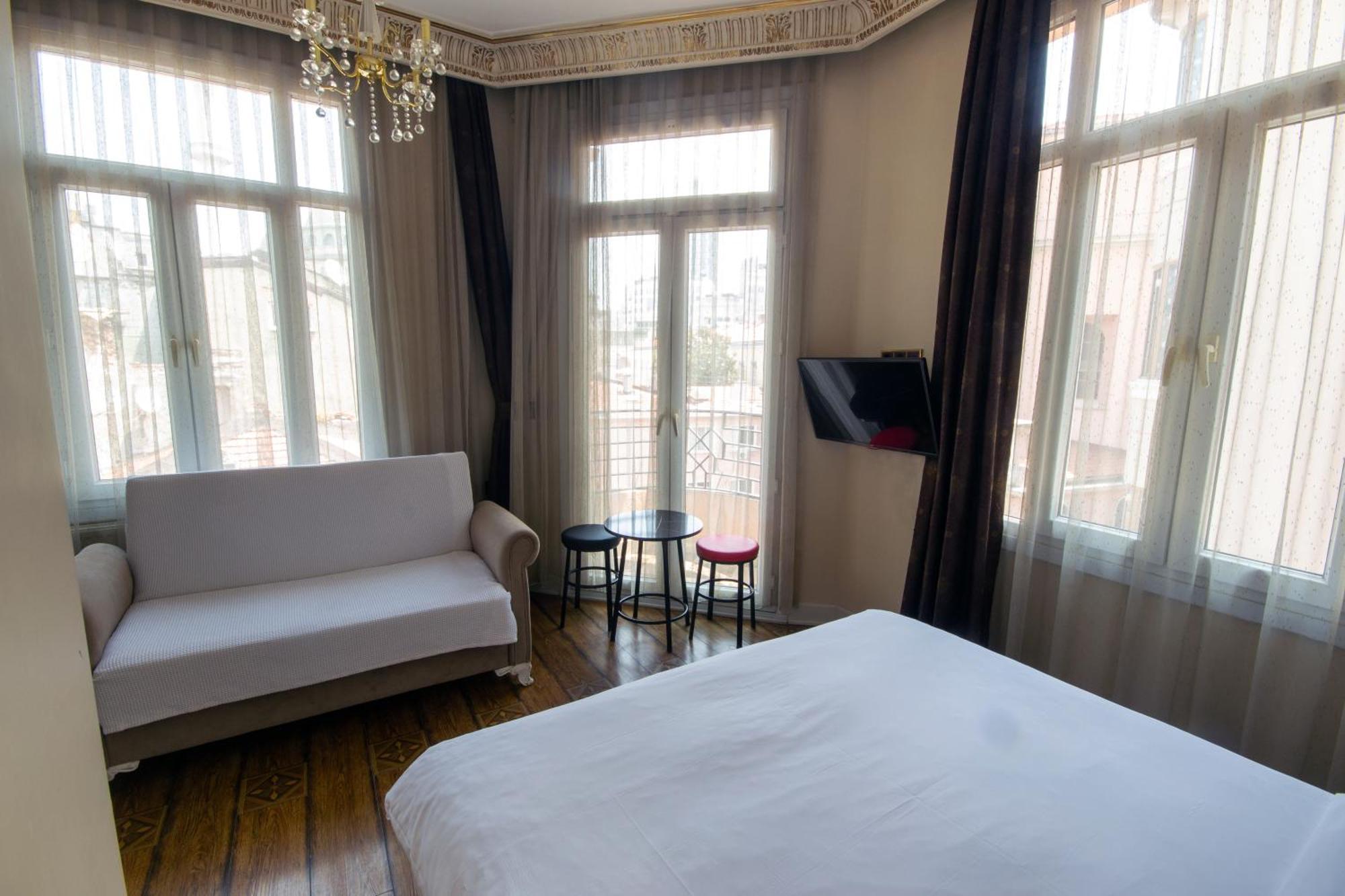 Iq Hotel — Photos 2